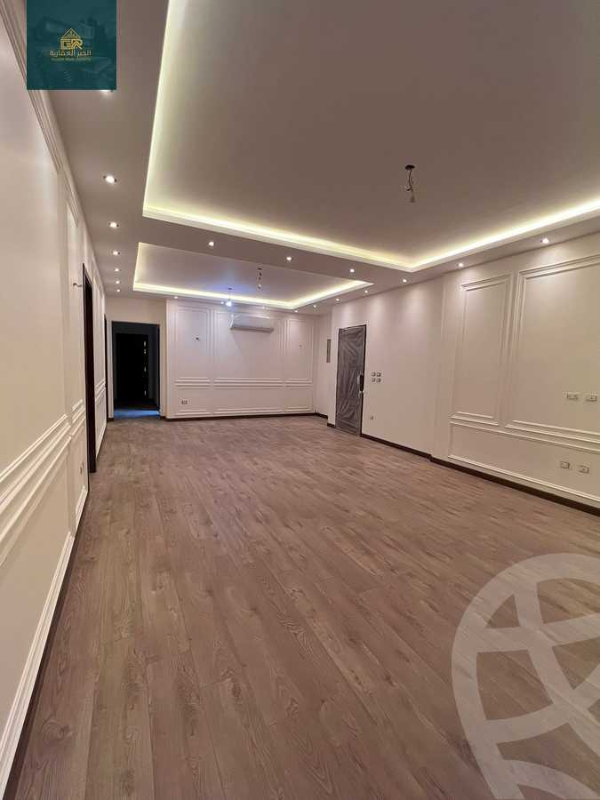 https://aqarmap.com.eg/en/listing/4083157-for-rent-cairo-new-cairo-compounds-lakeview-residence