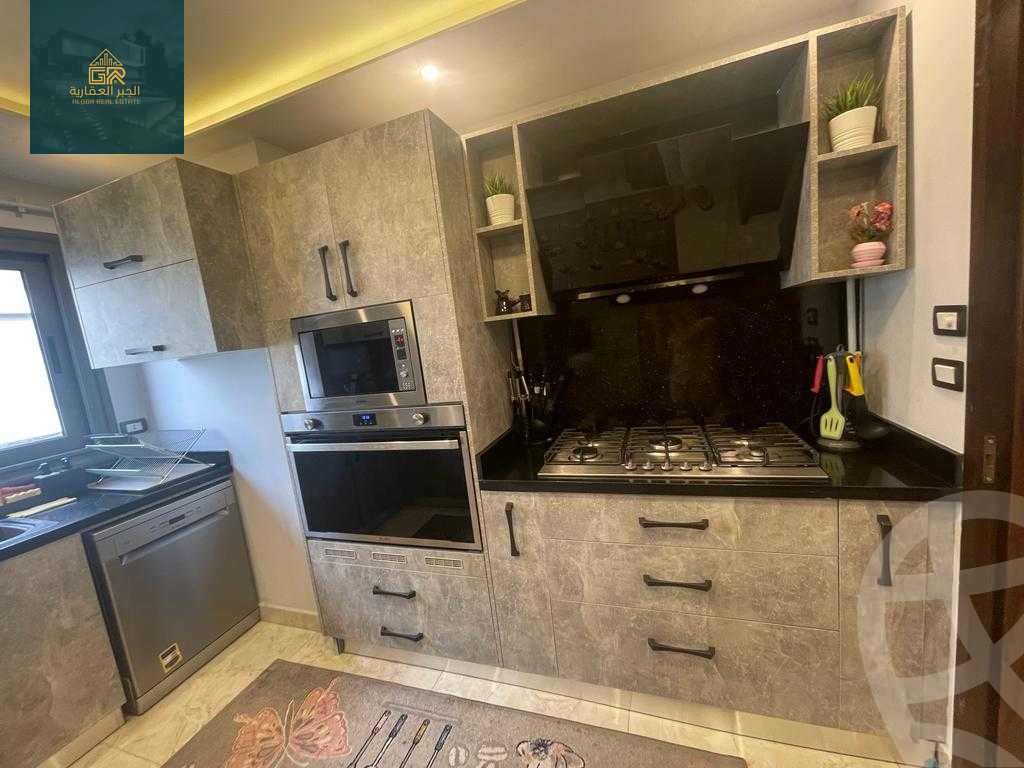 https://aqarmap.com.eg/en/listing/4088645-for-sale-cairo-new-cairo-compounds-taj-sultan