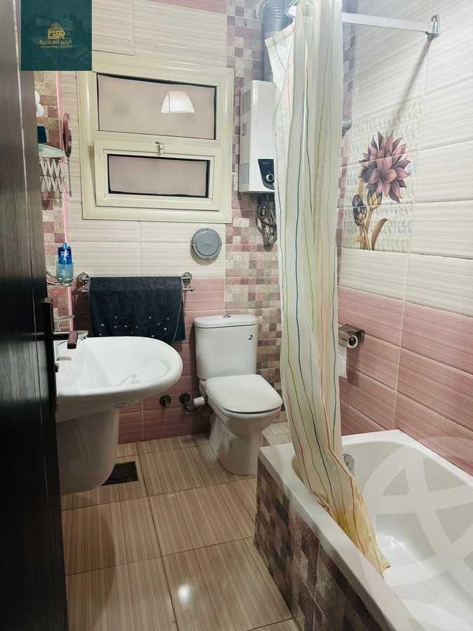 https://aqarmap.com.eg/ar/listing/4088646-for-sale-cairo-new-cairo-compounds-el-masrawiyeh