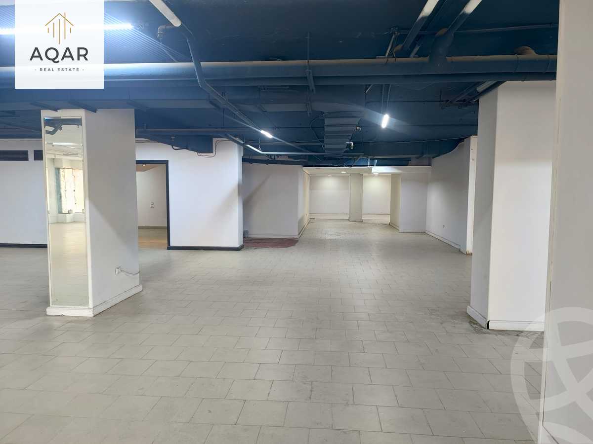 https://aqarmap.com.eg/en/listing/5892891-for-sale-cairo-shoubra-corniche-el-nile-st