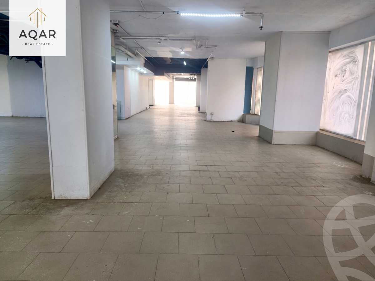 https://aqarmap.com.eg/en/listing/5892891-for-sale-cairo-shoubra-corniche-el-nile-st
