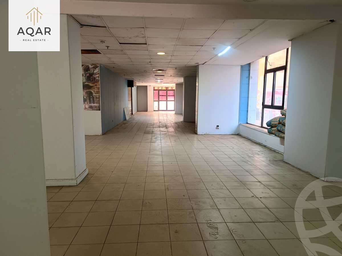 https://aqarmap.com.eg/en/listing/5892891-for-sale-cairo-shoubra-corniche-el-nile-st