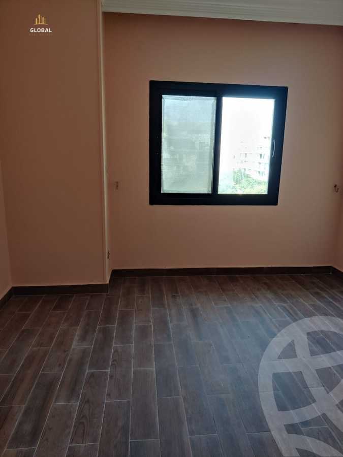 https://aqarmap.com.eg/ar/listing/4271969-for-rent-eastown-parks