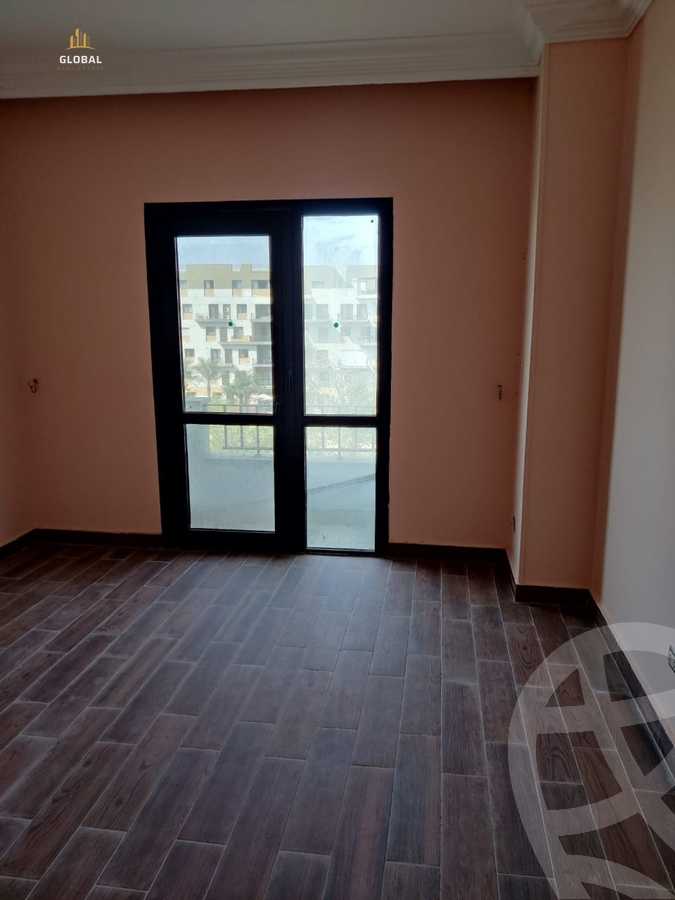 https://aqarmap.com.eg/ar/listing/4271969-for-rent-eastown-parks