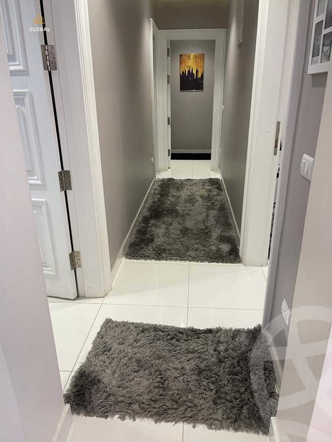 https://aqarmap.com.eg/ar/listing/4274889-for-rent-eastown-parks