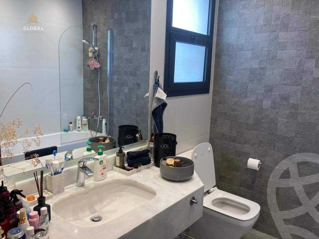 https://aqarmap.com.eg/ar/listing/4275032-for-rent-eastown-parks