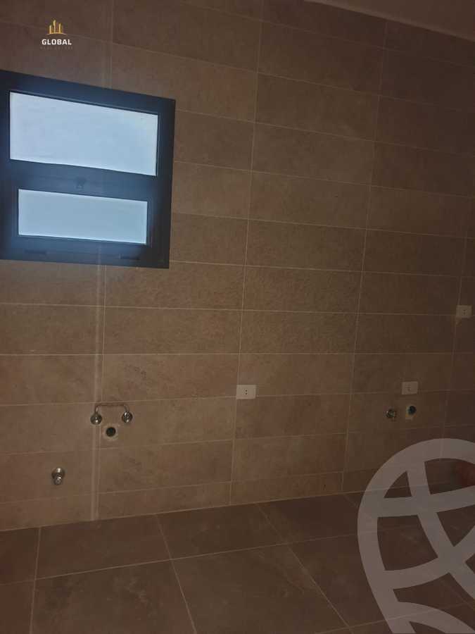 https://aqarmap.com.eg/ar/listing/4275148-for-rent-cairo-new-cairo-compounds-fifth-square