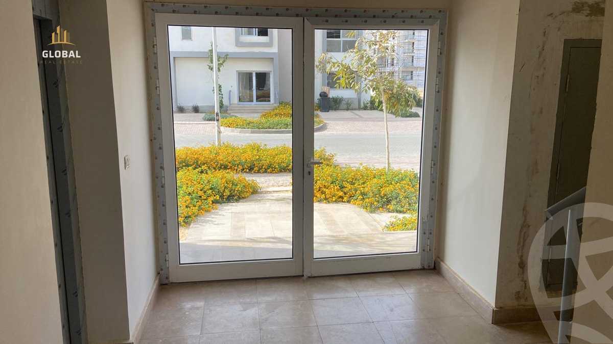 https://aqarmap.com.eg/ar/listing/4279717-for-rent-cluster-15-hyde-park