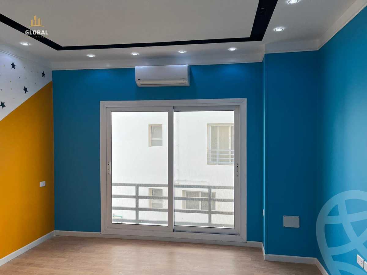 https://aqarmap.com.eg/ar/listing/4279717-for-rent-cluster-15-hyde-park