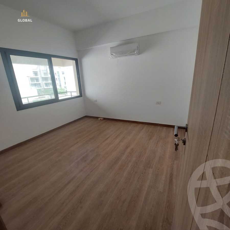 https://aqarmap.com.eg/ar/listing/4283318-for-rent-cairo-new-cairo-compounds-fifth-square