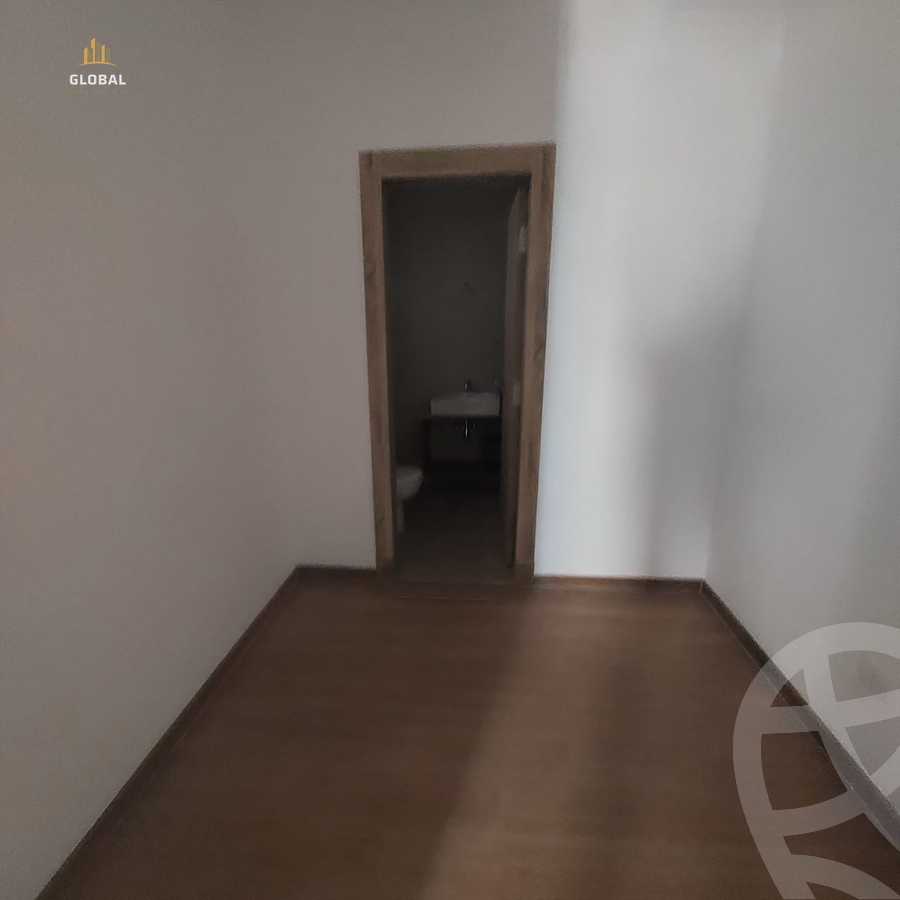 https://aqarmap.com.eg/ar/listing/4283337-for-rent-cairo-new-cairo-compounds-fifth-square