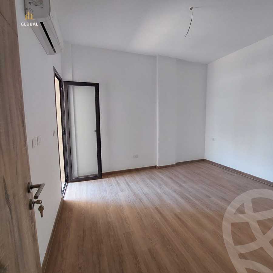 https://aqarmap.com.eg/ar/listing/4283337-for-rent-cairo-new-cairo-compounds-fifth-square