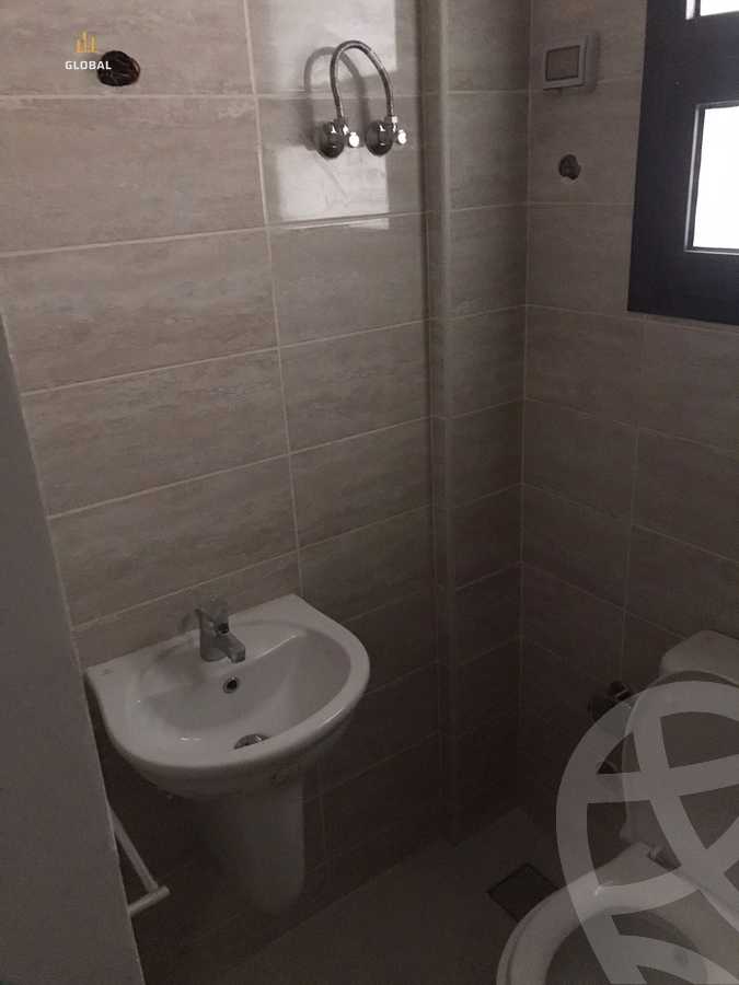 https://aqarmap.com.eg/ar/listing/4285805-for-rent-cairo-new-cairo-compounds-fifth-square