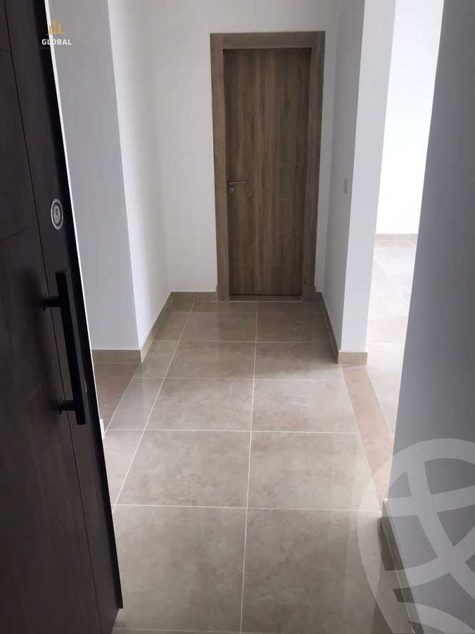 https://aqarmap.com.eg/ar/listing/4285805-for-rent-cairo-new-cairo-compounds-fifth-square