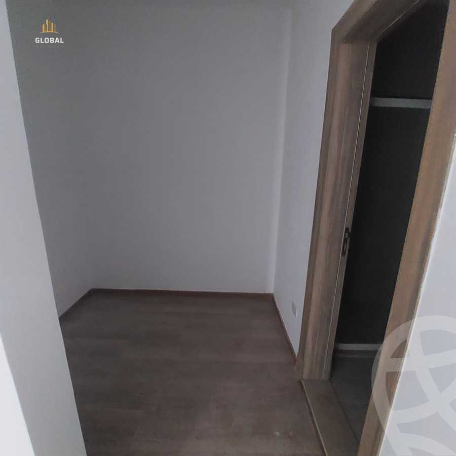 https://aqarmap.com.eg/ar/listing/4285891-for-rent-cairo-new-cairo-compounds-fifth-square