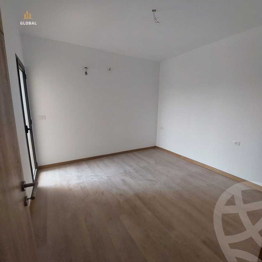 https://aqarmap.com.eg/ar/listing/4285891-for-rent-cairo-new-cairo-compounds-fifth-square
