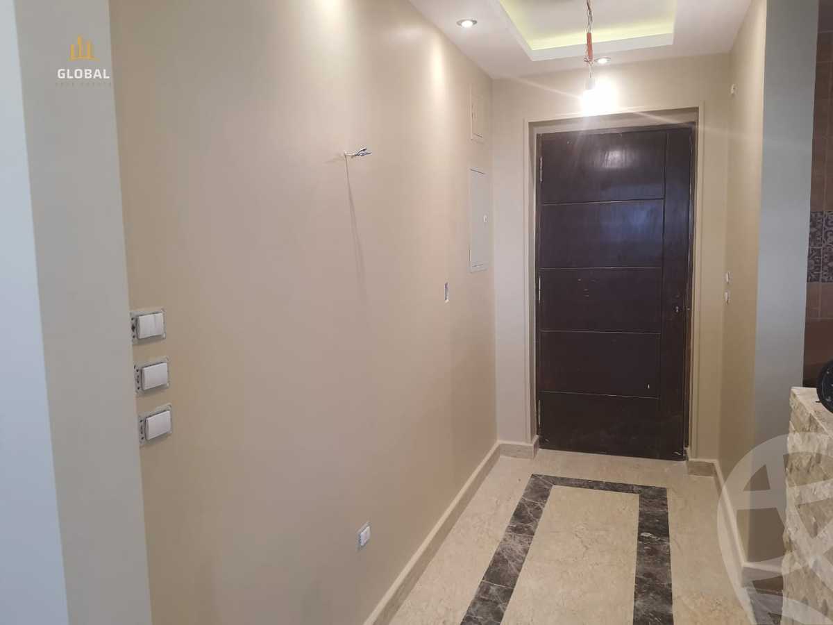 https://aqarmap.com.eg/en/listing/4286691-for-rent-cairo-new-cairo-compounds-moon-valley