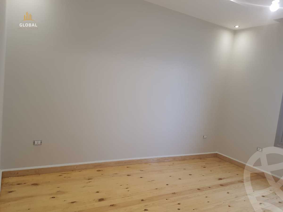 https://aqarmap.com.eg/en/listing/4286691-for-rent-cairo-new-cairo-compounds-moon-valley