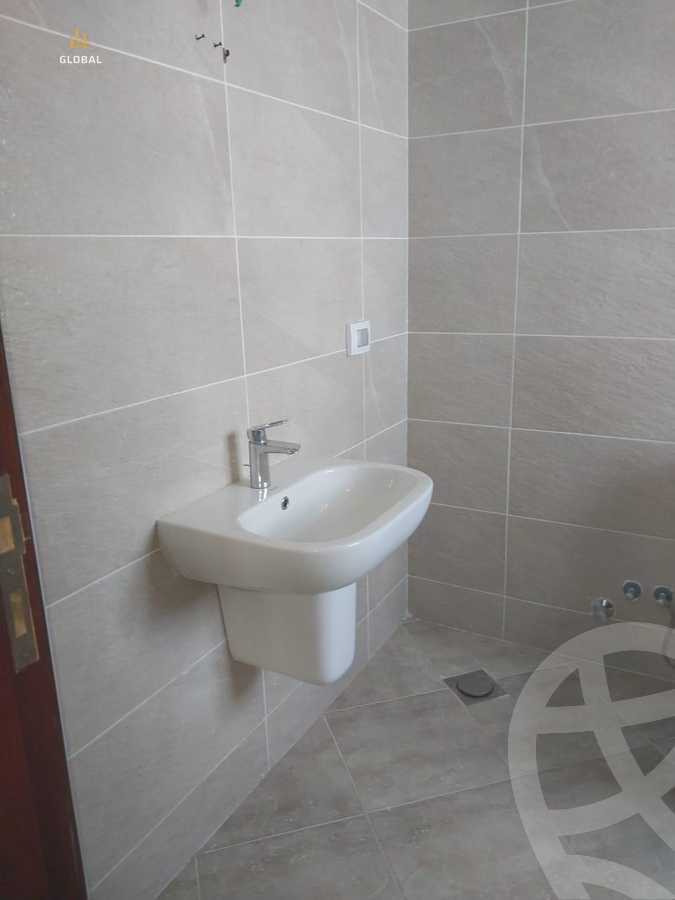 https://aqarmap.com.eg/en/listing/4291308-for-rent-cluster-15-hyde-park