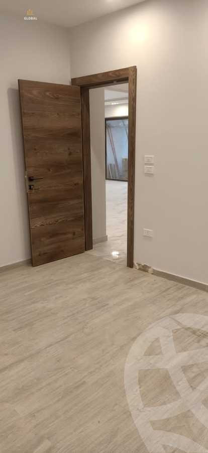https://aqarmap.com.eg/en/listing/4291689-for-rent-cairo-new-cairo-compounds-lakeview-residence