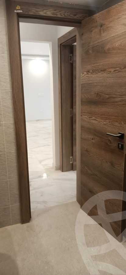 https://aqarmap.com.eg/en/listing/4291689-for-rent-cairo-new-cairo-compounds-lakeview-residence