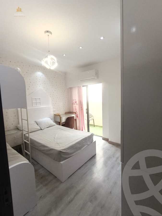 https://aqarmap.com.eg/en/listing/4293573-for-rent-cairo-new-cairo-compounds-lake-view