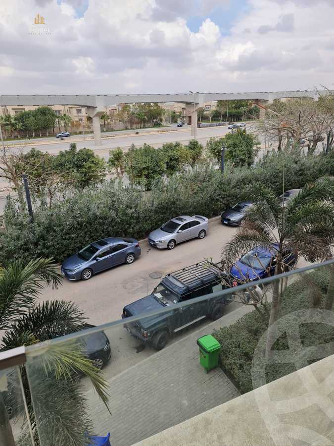 https://aqarmap.com.eg/en/listing/4294132-for-rent-cairo-new-cairo-compounds-lakeview-residence