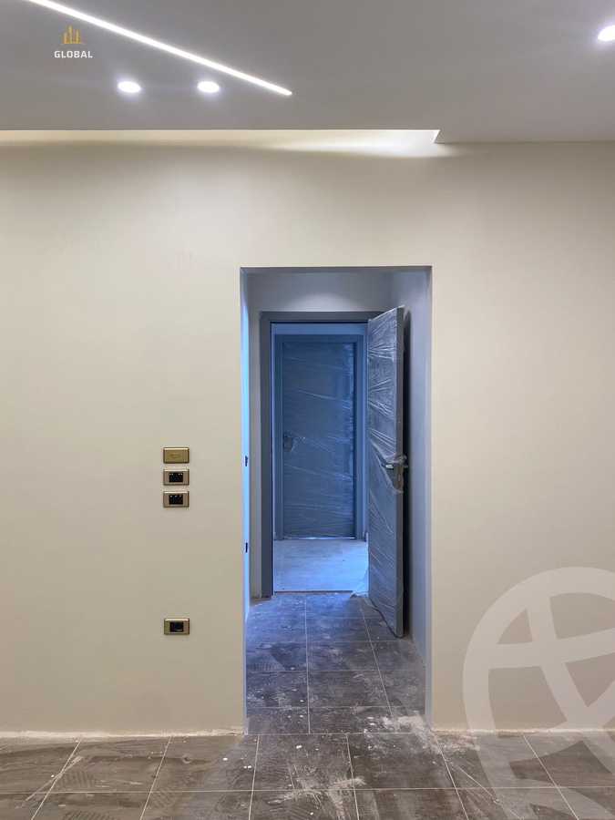 https://aqarmap.com.eg/ar/listing/4296722-for-rent-cairo-new-cairo-compounds-lake-view