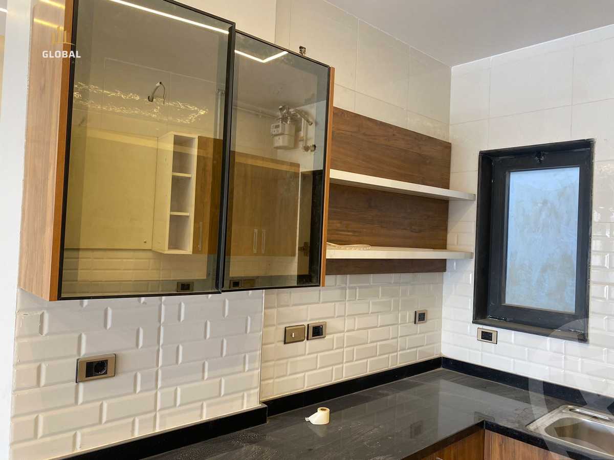 https://aqarmap.com.eg/ar/listing/4296722-for-rent-cairo-new-cairo-compounds-lake-view