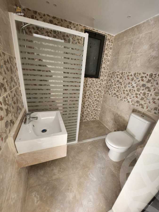 https://aqarmap.com.eg/en/listing/4296802-for-rent-cairo-new-cairo-compounds-lakeview-residence