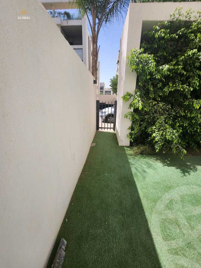 https://aqarmap.com.eg/en/listing/4296802-for-rent-cairo-new-cairo-compounds-lakeview-residence