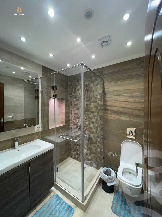 https://aqarmap.com.eg/en/listing/4296956-for-rent-cairo-new-cairo-compounds-lakeview-residence