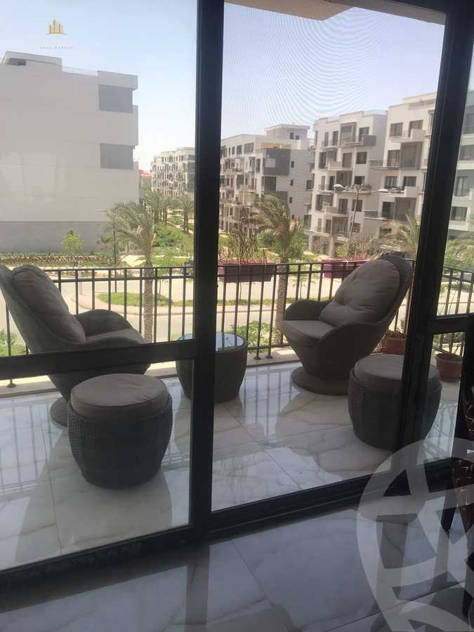 https://aqarmap.com.eg/ar/listing/4299765-for-rent-eastown-parks
