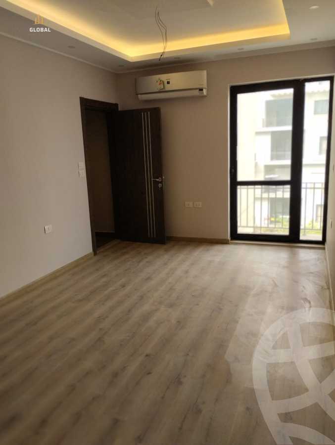 https://aqarmap.com.eg/ar/listing/4299795-for-rent-eastown-parks