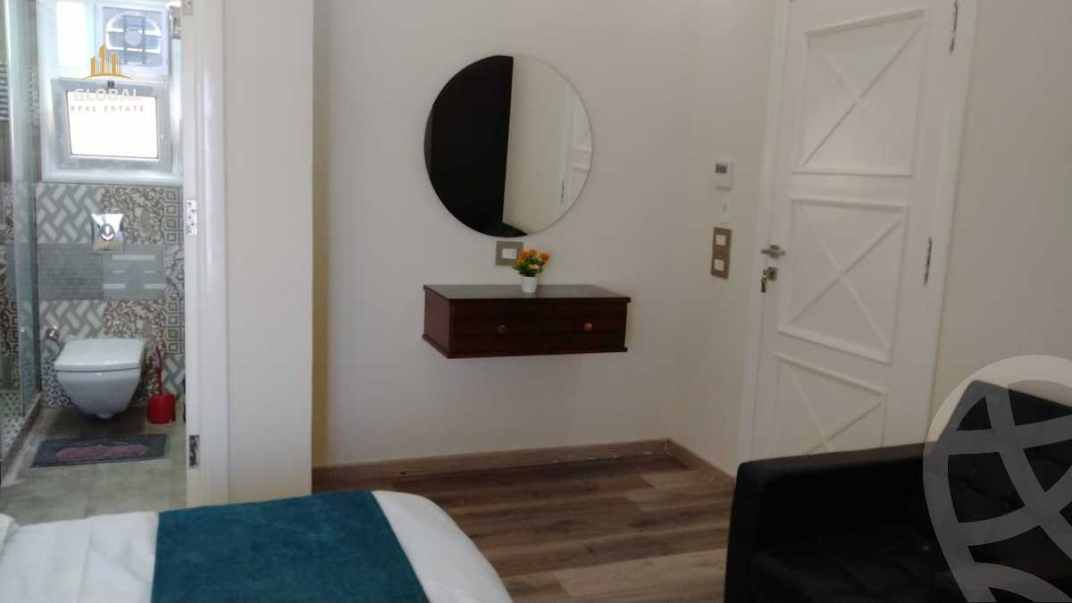 https://aqarmap.com.eg/ar/listing/4365955-for-rent-cairo-new-cairo-compounds-mountain-view-executive-residence