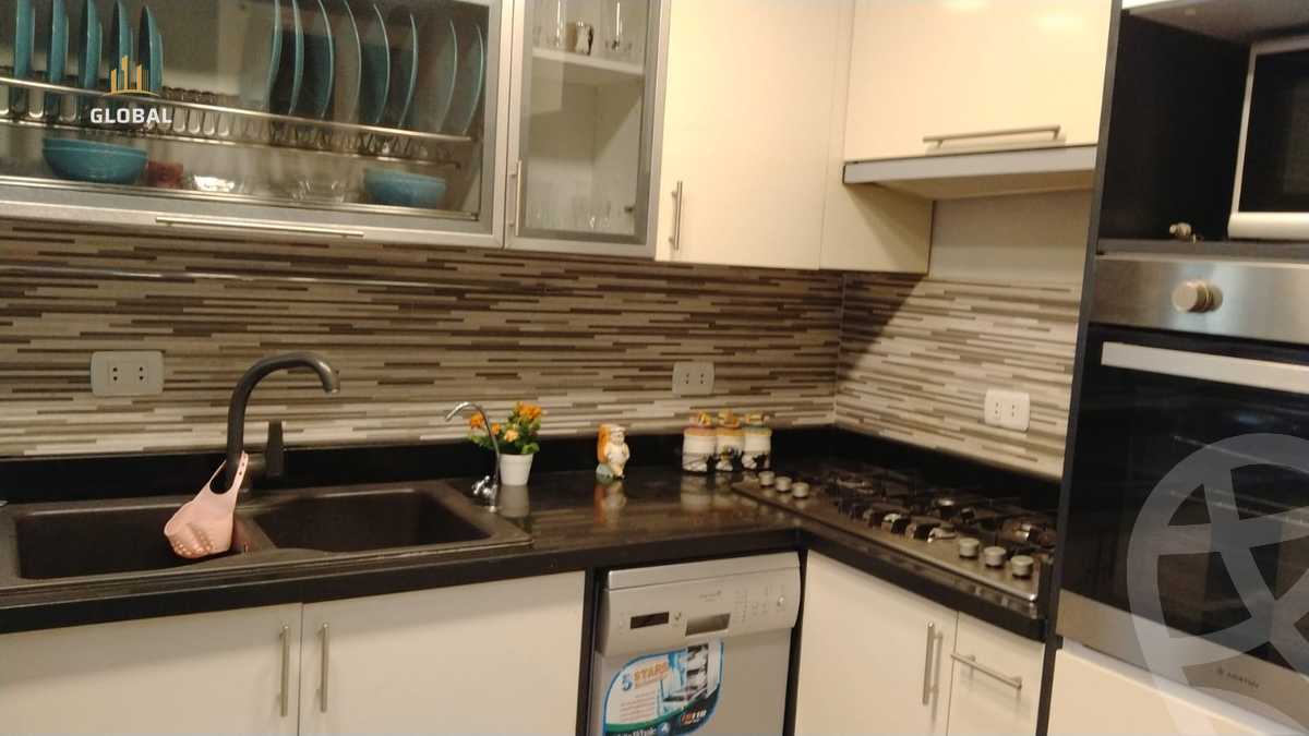 https://aqarmap.com.eg/ar/listing/4365955-for-rent-cairo-new-cairo-compounds-mountain-view-executive-residence