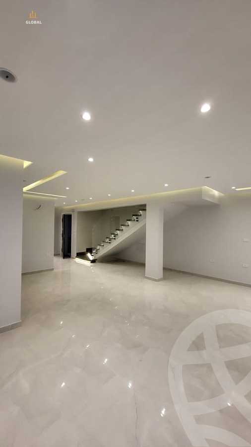 https://aqarmap.com.eg/ar/listing/4365985-for-rent-cairo-new-cairo-compounds-mountain-view-executive-residence