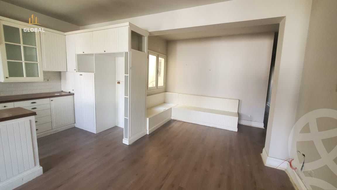 https://aqarmap.com.eg/en/listing/4365997-for-rent-cairo-new-cairo-compounds-mountain-view-executive-residence