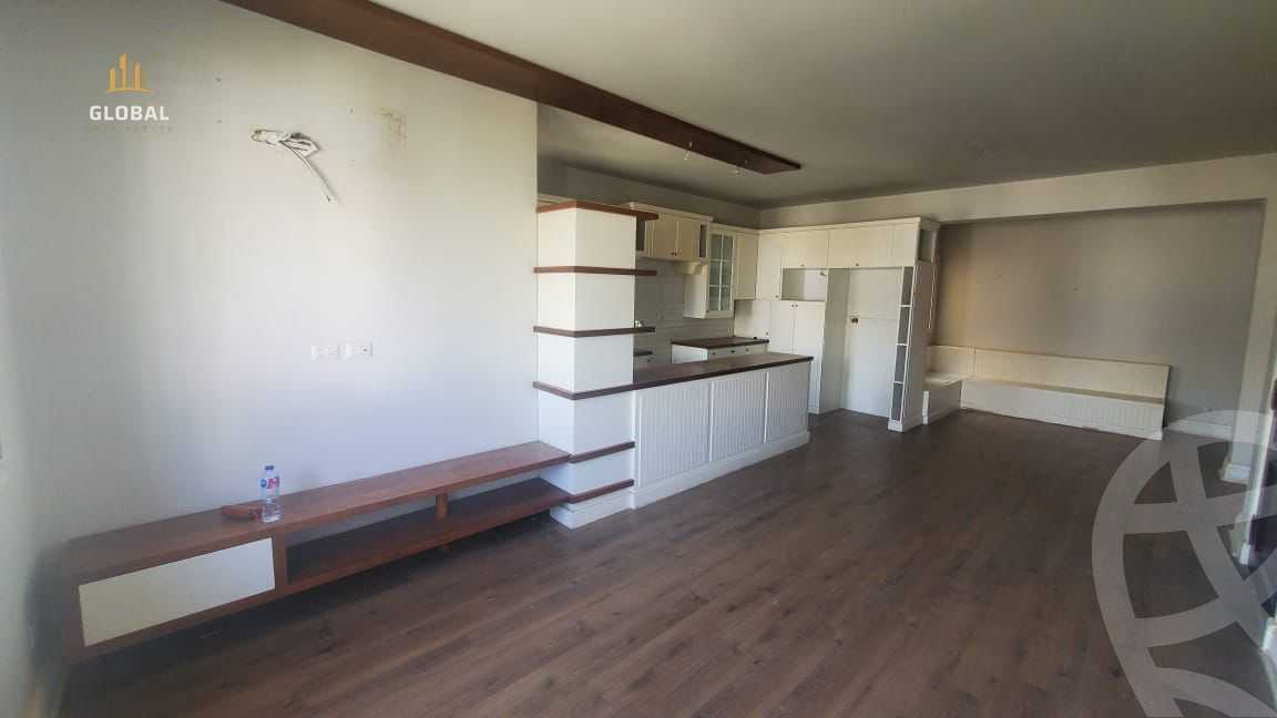 https://aqarmap.com.eg/en/listing/4365997-for-rent-cairo-new-cairo-compounds-mountain-view-executive-residence
