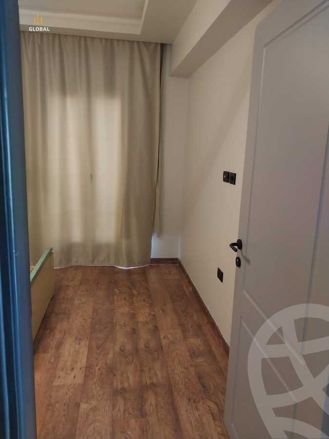 https://aqarmap.com.eg/en/listing/4366032-for-rent-cairo-new-cairo-compounds-mountain-view-executive-residence