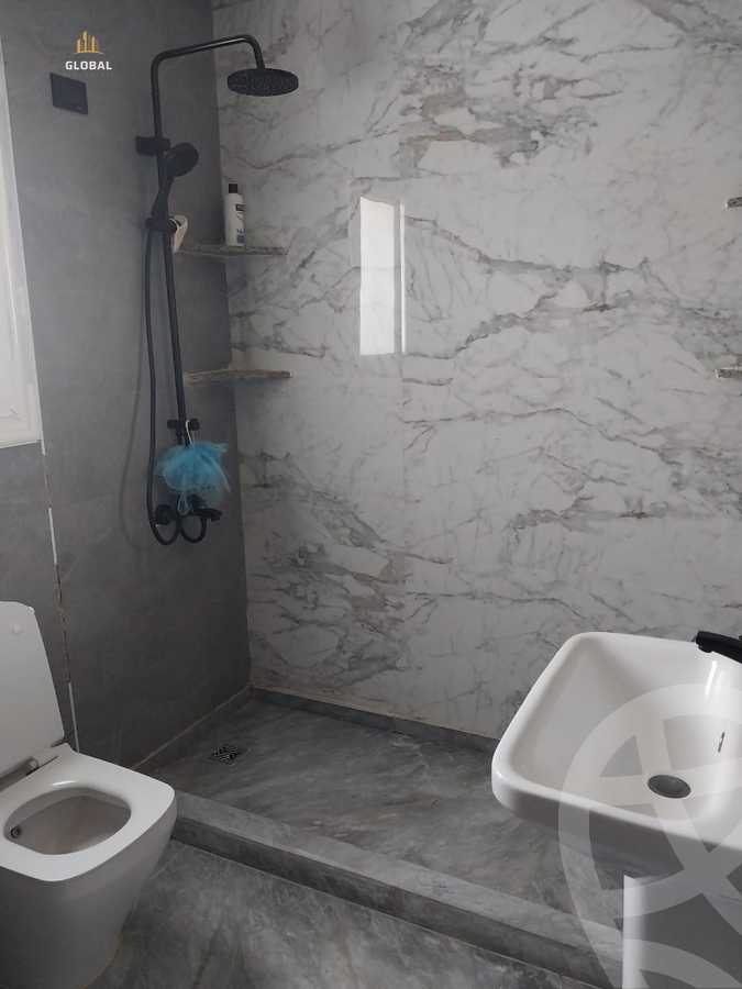 https://aqarmap.com.eg/en/listing/4366032-for-rent-cairo-new-cairo-compounds-mountain-view-executive-residence