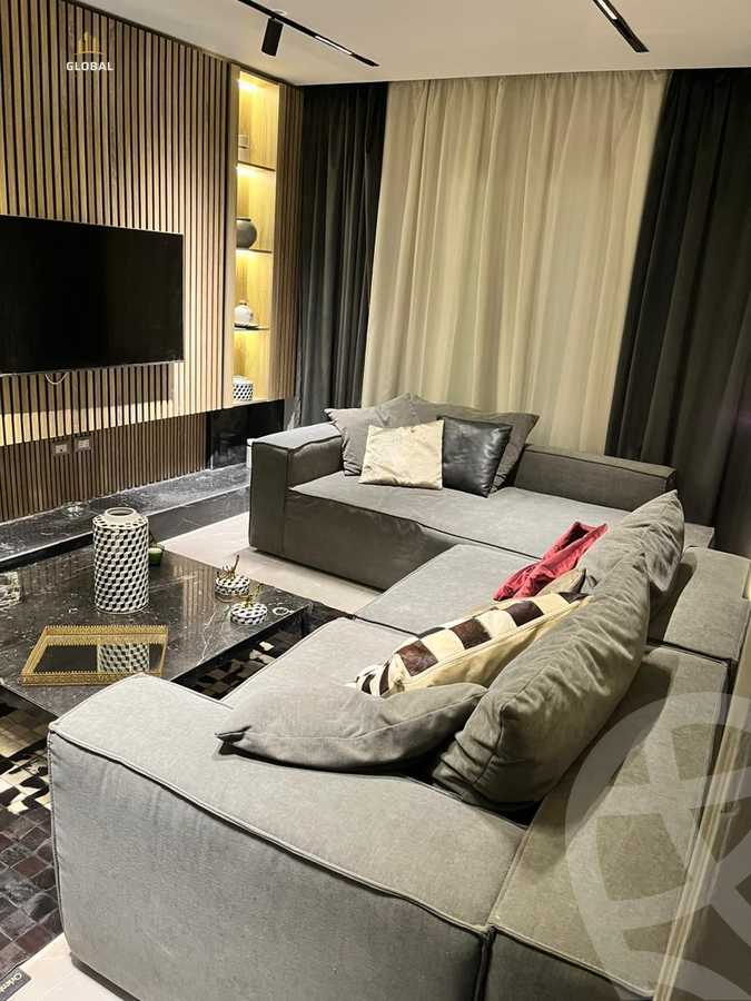 https://aqarmap.com.eg/en/listing/4367968-for-rent-cairo-new-cairo-compounds-mountain-view-hyde-park