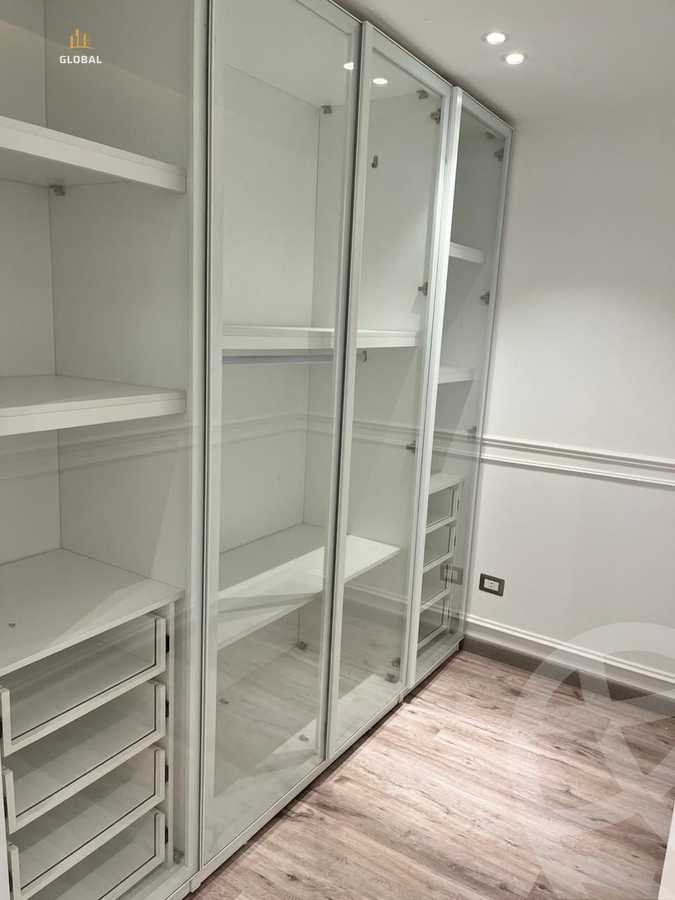 https://aqarmap.com.eg/en/listing/4367968-for-rent-cairo-new-cairo-compounds-mountain-view-hyde-park