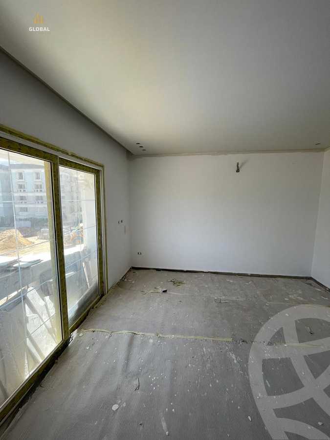 https://aqarmap.com.eg/en/listing/4367994-for-rent-cairo-new-cairo-compounds-mountain-view-hyde-park