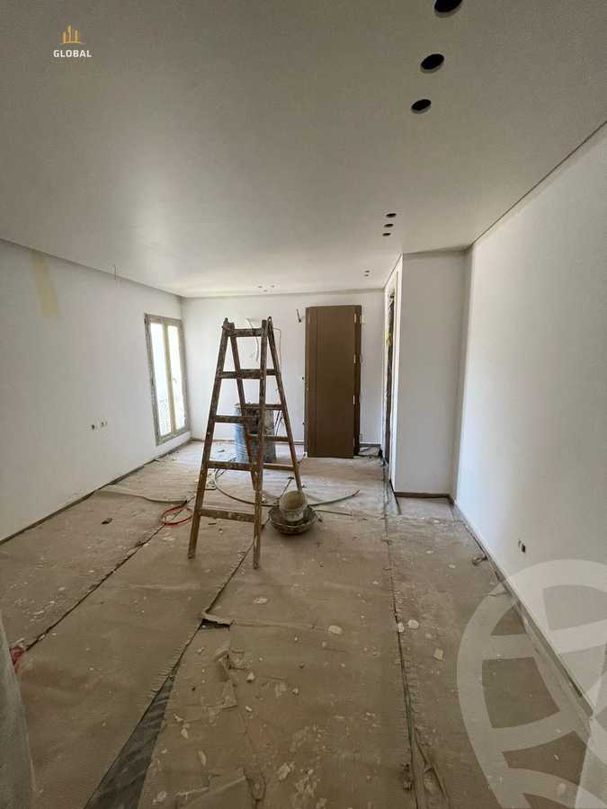 https://aqarmap.com.eg/en/listing/4367994-for-rent-cairo-new-cairo-compounds-mountain-view-hyde-park