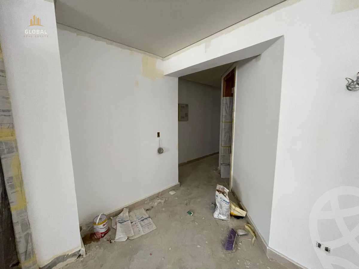 https://aqarmap.com.eg/en/listing/4367994-for-rent-cairo-new-cairo-compounds-mountain-view-hyde-park