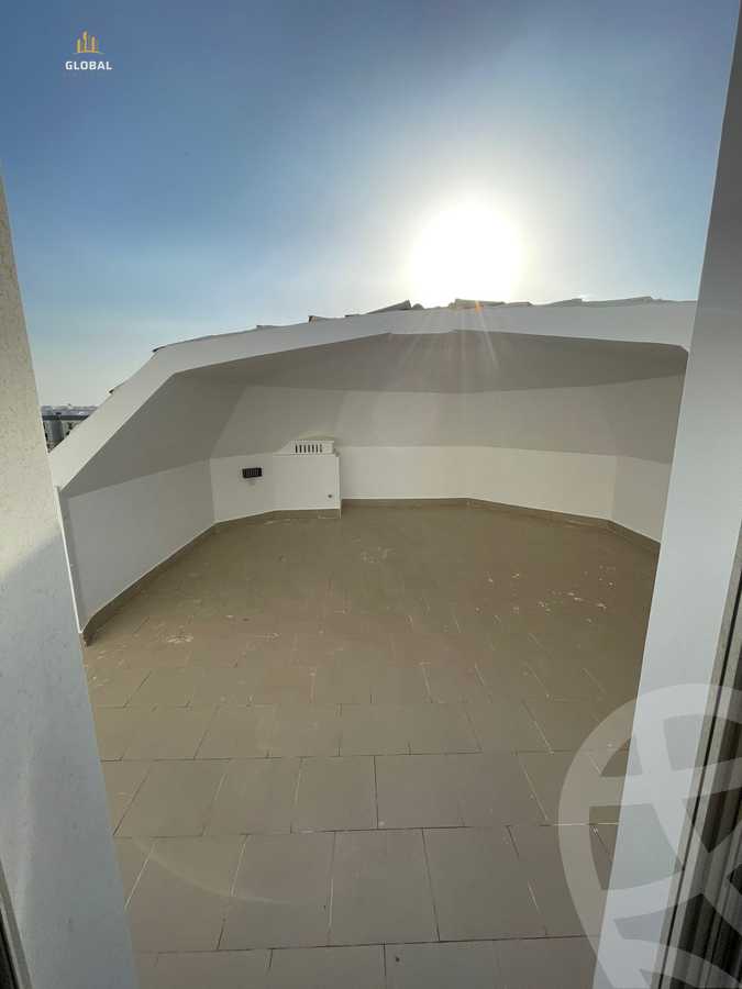 https://aqarmap.com.eg/en/listing/4368092-for-rent-cairo-new-cairo-compounds-mountain-view-hyde-park