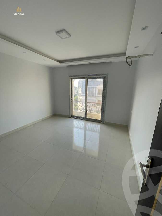 https://aqarmap.com.eg/en/listing/4368092-for-rent-cairo-new-cairo-compounds-mountain-view-hyde-park