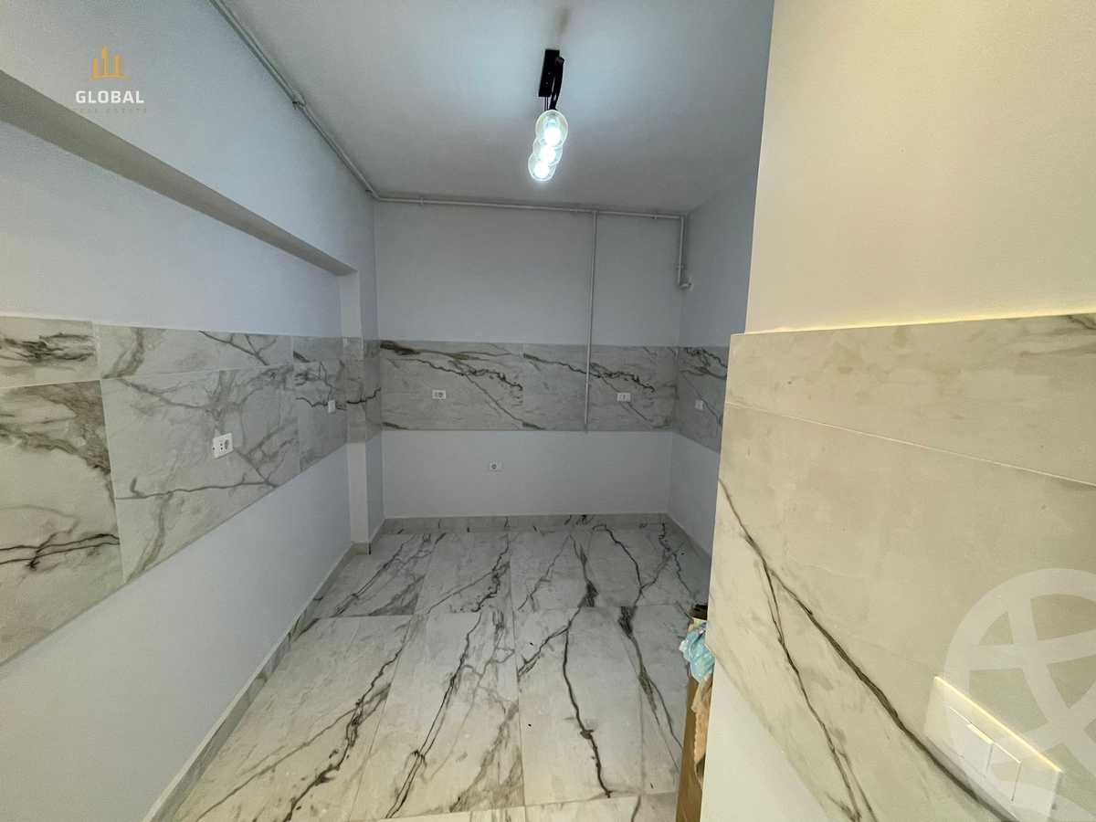 https://aqarmap.com.eg/en/listing/4368092-for-rent-cairo-new-cairo-compounds-mountain-view-hyde-park