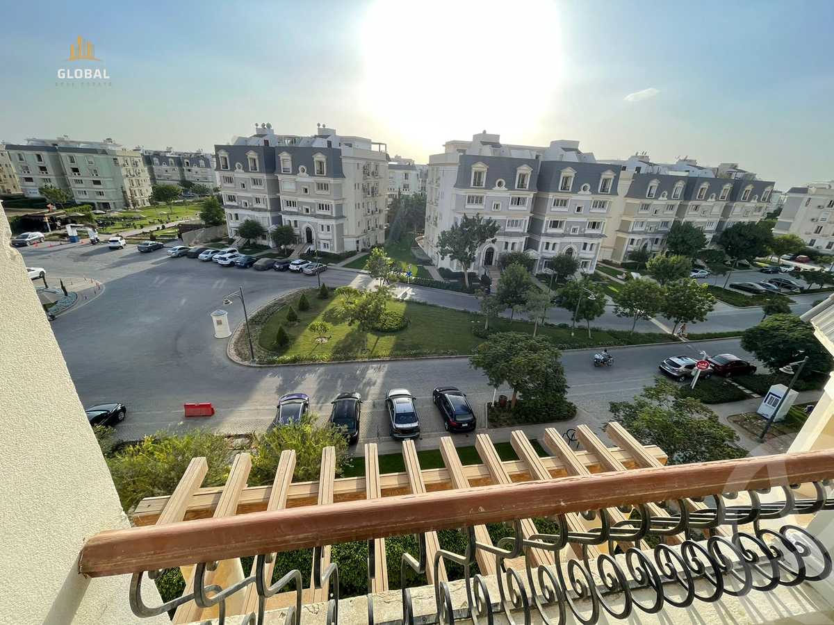 https://aqarmap.com.eg/en/listing/4368092-for-rent-cairo-new-cairo-compounds-mountain-view-hyde-park